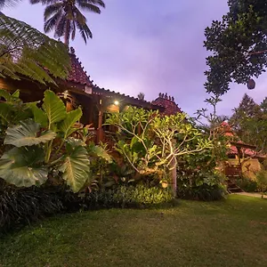 Be Bali Hut Farm Bauernhof