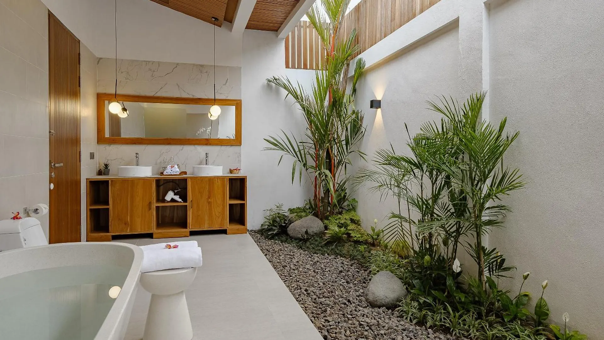 Eben Haezer Ubud Villa 0*, Ubud (Bali)